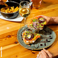 maison kocham food court les halles de la maillerie